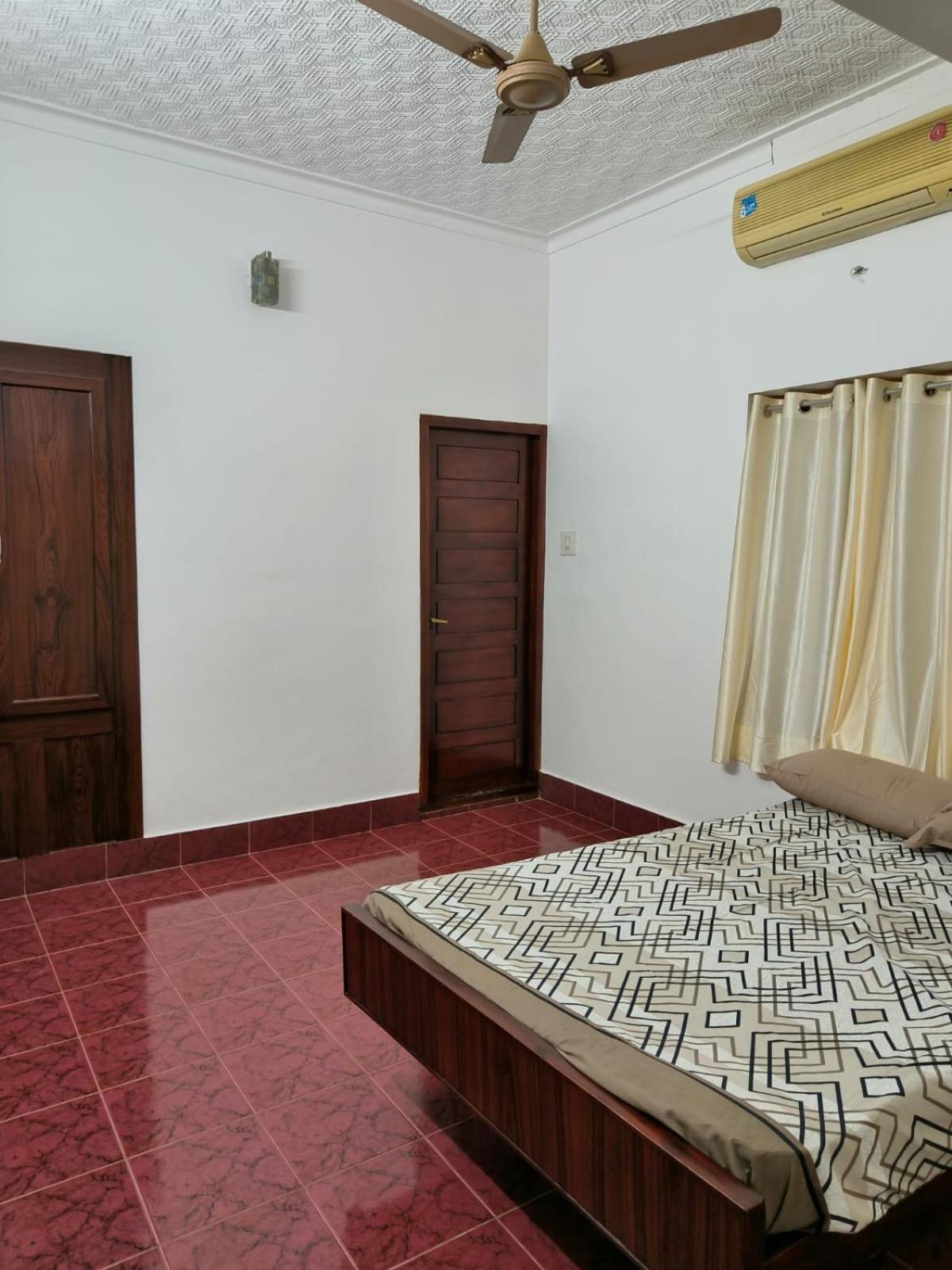 White House Villa Thrissur Exterior foto